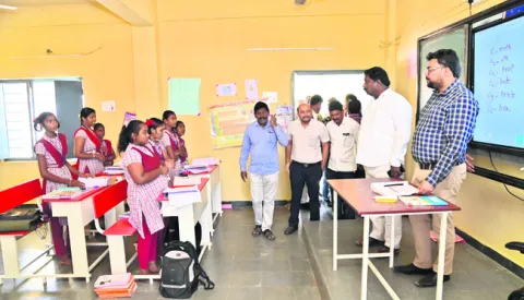 భూ సేకరణ వేగవంతం చేయాలి 