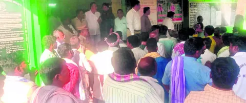 కంది రైతు గగ్గోలు  