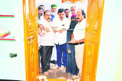 అర్హులకు డబుల్‌ బెడ్‌రూమ్‌ ఇళ్లు