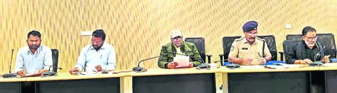 పెండింగ్‌ పనులు పూర్తిచేయండి 