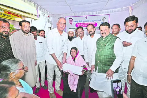 జిల్లా జోలికి వస్తే ఊరుకోం.. 