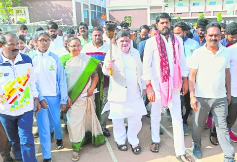 క్రీడాకారుల కోసమే సీఎం కప్‌