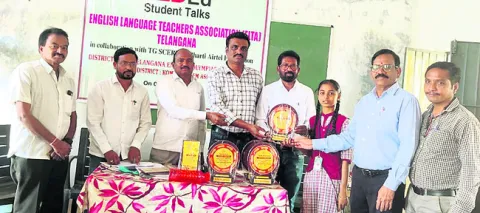 ఇంగ్లిష్‌పై పట్టు సాధించాలి
