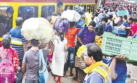 Sankranti festival rush south central railway special trains from hyderabad to andhra pradesh 