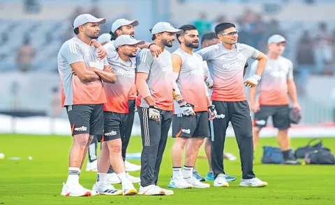 Virat Kohli and Rohit Sharma fever grips Vadodara ahead of first ODI1