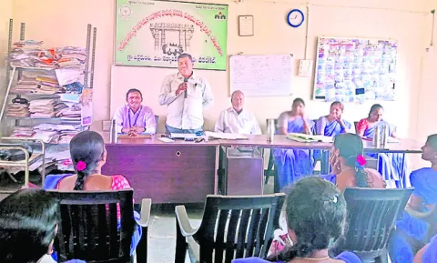 మహిళా సంఘాల సభ్యులకు ధీమా