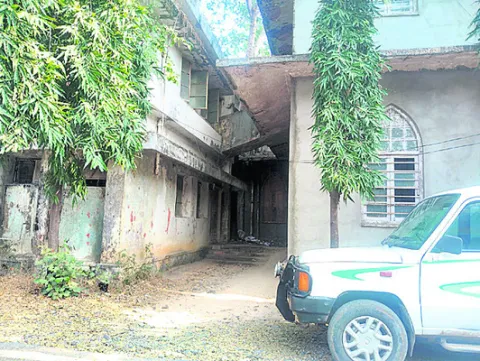 అక్రమాల పుట్ట