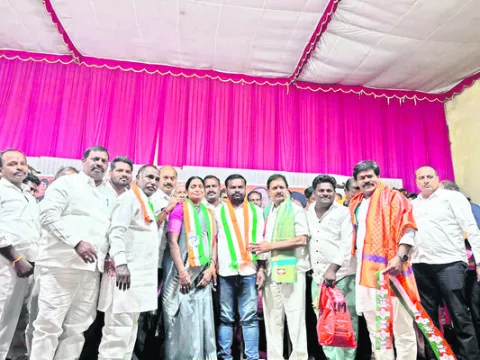 గ్రామాల అభివృద్ధిలో సర్పంచులదే కీలకపాత్ర 
