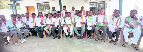 ‘ఉపాధి హామీ పేరు మారిస్తే ఊరుకోం’