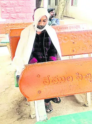 ఏలూరు జీజీహెచ్‌లో వైద్యం నిల్‌ 