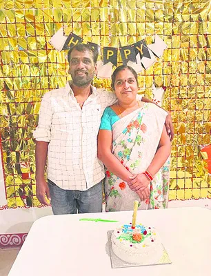 మమ్మీ.. డాడీ.. ఒంటరి చేశారు