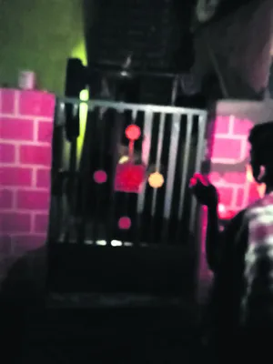 తండాలకు కరెంటు కట్‌ 