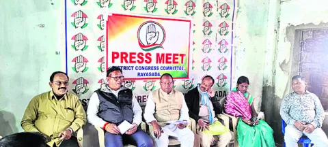 నేడు కాంగ్రెస్‌ ఉపవాస దీక్షలు 