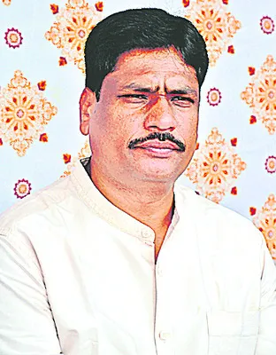 యువ రచయితలు రావటం మంచి పరిణామం 