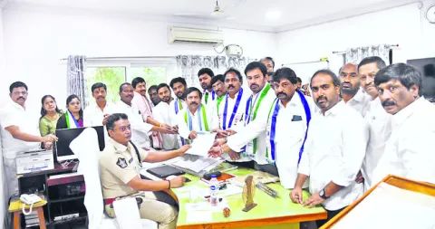 ఏబీఎన్‌ ఆంధ్రజ్యోతికి జర్నలిజం విలువలు లేవు 