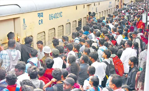 festival season travel patnam buses trains