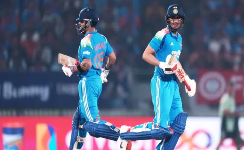 Virat Kohli stars again as India beat New Zealand by 4 wickets1