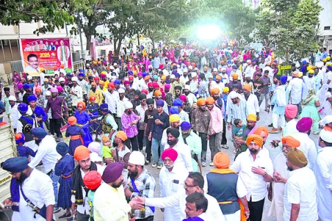 త్యాగమూర్తి గురుతేజ్‌ బహదూర్‌