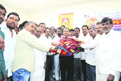 సత్ఫలితాలిచ్చిన దుప్పట్ల సేకరణ 