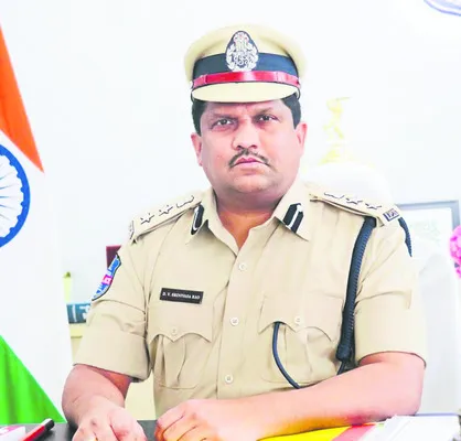 పేకాట, కోడి పందేలకు తావు లేదు