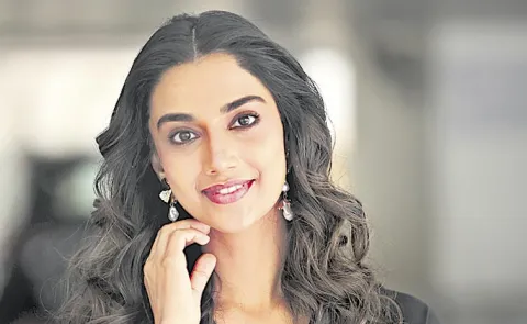 Meenakshi Chaudhary about Anaganaga Okaraju