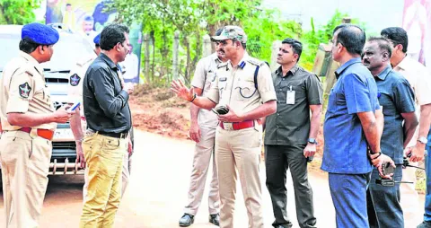 సీఎం పర్యటనకు విస్తృత ఏర్పాట్లు 