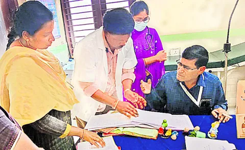 క్షయ బాధితుల వివరాలు యాప్‌లో పొందుపరచాలి 