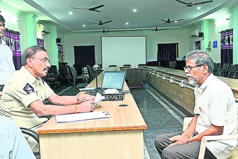 ఎస్పీ గ్రీవెన్సుకు 37 వినతులు 