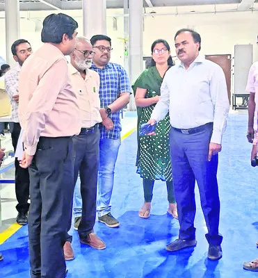  ఐటీఐ కళాశాలలో  వసతుల పరిశీలన 
