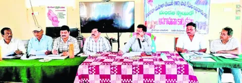 మహిళా డెయిరీలో సభ్యత్వం తీసుకోండి