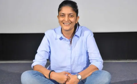 Film Director Sudha Kongara will be movie with Dhruv Vikram2