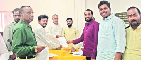 అధికార పార్టీ అత్యుత్సాహం 