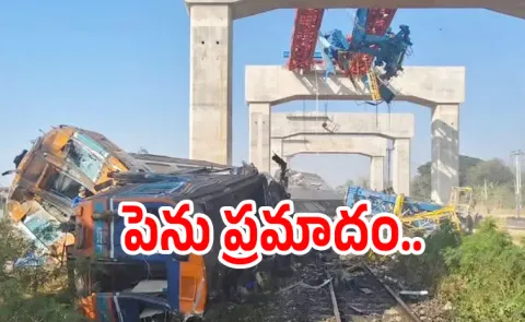 22 killed as Crane Collapses onto Moving Train in Thailand