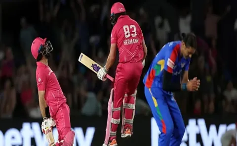 Paarl Royals needed 2 from 1 balls, Sikander Raza won the match win a six7