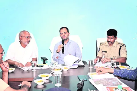 సరస్వతి అంత్యపుష్కరాలకు ఏర్పాట్లు 
