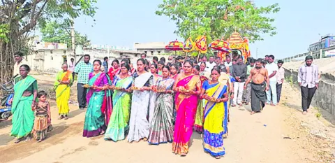 కడ్తాల్‌లో మకర జ్యోతి దర్శనం
