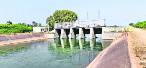 నేడు హెచ్చెల్సీకి నీరు బంద్‌ 