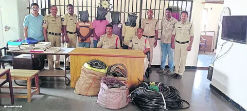 కేబుల్‌ దొంగల అరెస్ట్‌ 