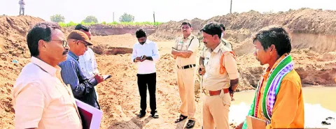 ఇసుక అక్రమంగా తరలిస్తే కఠిన చర్యలు 