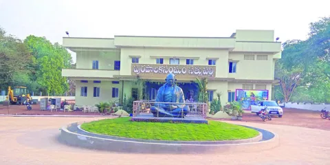 మున్సి‘పోల్స్‌’లో కీలక అడుగు