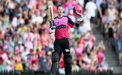 Steve Smith smacks four consecutive sixes, completes century in just 41 balls2