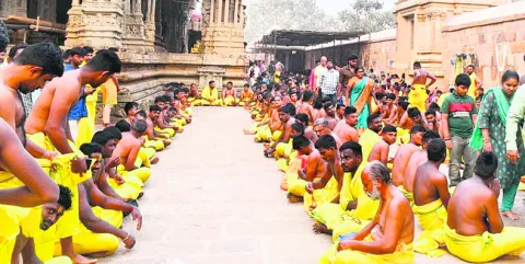 భక్తిశ్రద్ధలతో నృసింహ దీక్ష