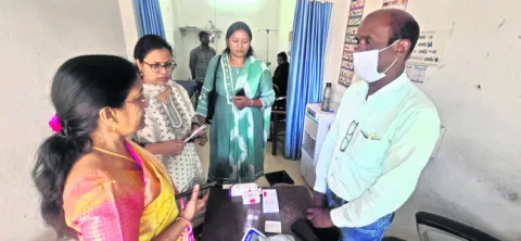 రిజిస్ట్రేషన్‌ లేని డయాగ్నొస్టిక్‌ సెంటర్లు సీజ్‌ 