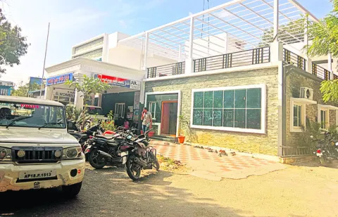 మట్కాకు ముకుతాడు వేయరా? 