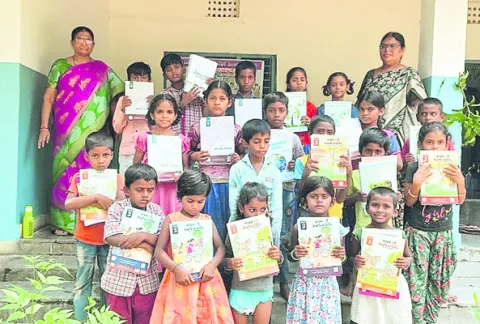 ఇక విద్యార్థులకు స్కూల్‌ కిట్లు