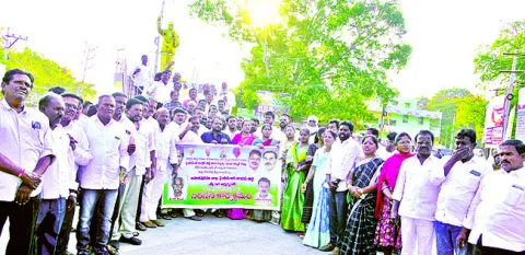 టీడీపీది దళిత వ్యతిరేక భావజాలం 