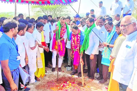 సాగు, తాగునీటి సమస్యలు పరిష్కరిస్తాం