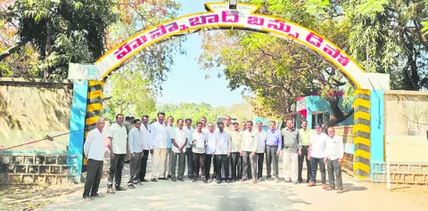 సెటిల్మెంట్లు అందక ఇబ్బందులు