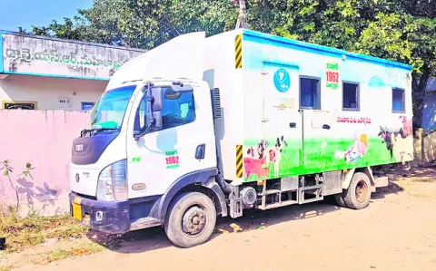 మొక్కుబడిగా సంచారవైద్య సేవ 
