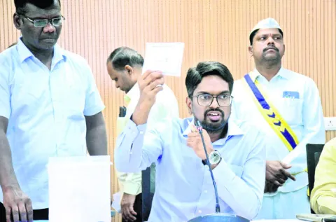 పుర వార్డుల వారీగా రిజర్వేషన్లు ఖరారు 